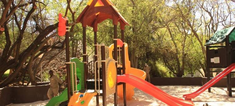 库瓦马里塔内丛林度假酒店(Kwa Maritane Bush Lodge)图片