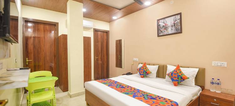 Fabhotel 白宫 Tilak Nagar(FabHotel White House Tilak Nagar)图片