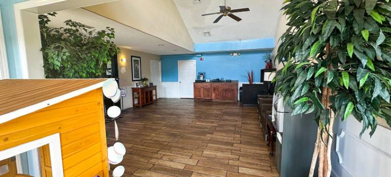 博尼塔湖酒店 by Capital O Meridian I20(Bonita Lakes Inn by Capital O Meridian I20)图片