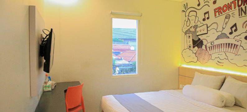 诗都阿佐前一旅馆(Front One Inn Sidoarjo)图片