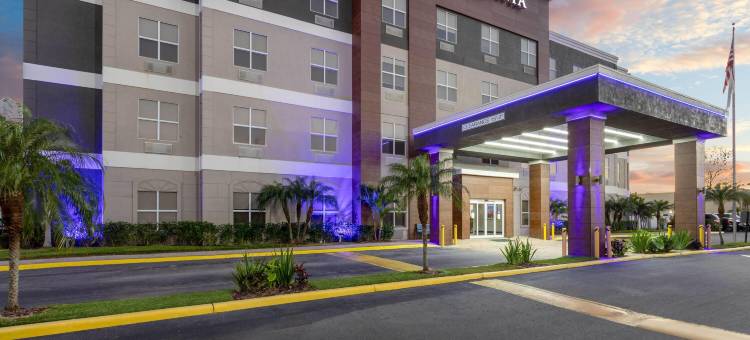 坦帕中心拉昆塔温德姆套房酒店(La Quinta Inn & Suites by Wyndham Tampa Central)图片