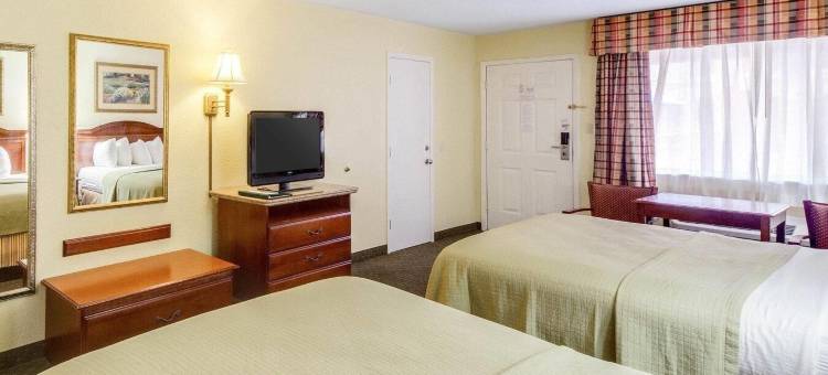伊克诺套房旅馆(Econo Lodge Inn & Suites)图片