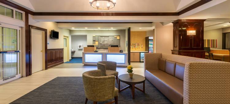 Holiday Inn Express 州立学院@威廉斯堡SQ(Holiday Inn Express STATE COLLEGE @WILLIAMSBURG SQ by IHG)图片