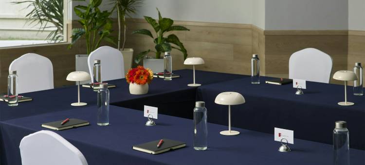 费斯塔蒙特雷拉费酒店(Fiesta Inn Monterrey la Fe)图片