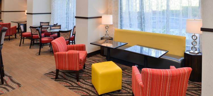 希尔顿欢朋套房酒店-匹兹堡加利福尼亚大学(Hampton Inn & Suites California)图片