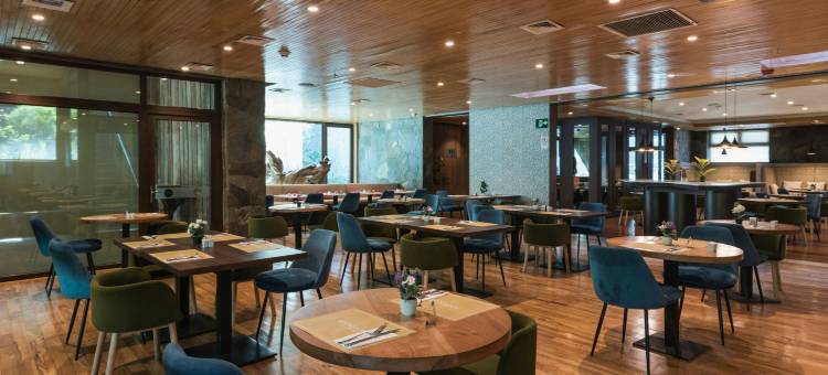 蒙特港万怡酒店(Courtyard Puerto Montt)图片