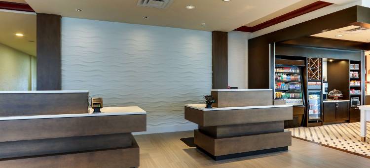 印第安纳波利斯机场希尔顿花园酒店(Hilton Garden Inn Indianapolis Airport)图片