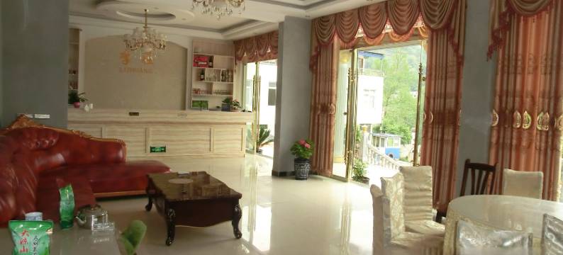 雷波马湖李莊酒店图片