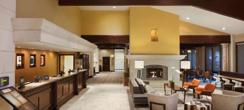 安大略机场逸林酒店(DoubleTree by Hilton Ontario Airport)图片