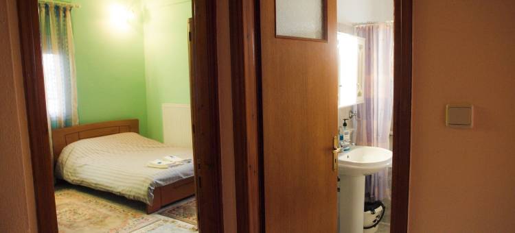 Charming Trikala Apartment with Garden & Central Heating图片