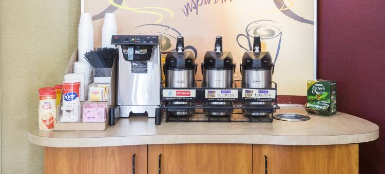 杰克逊维尔红顶酒店-奥兰治帕克(Red Roof Inn Jacksonville - Orange Park)图片