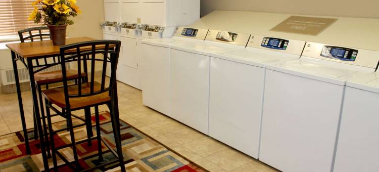 Candlewood Suites 威奇托 - 机场 by IHG(Candlewood Suites WICHITA - AIRPORT by IHG)图片