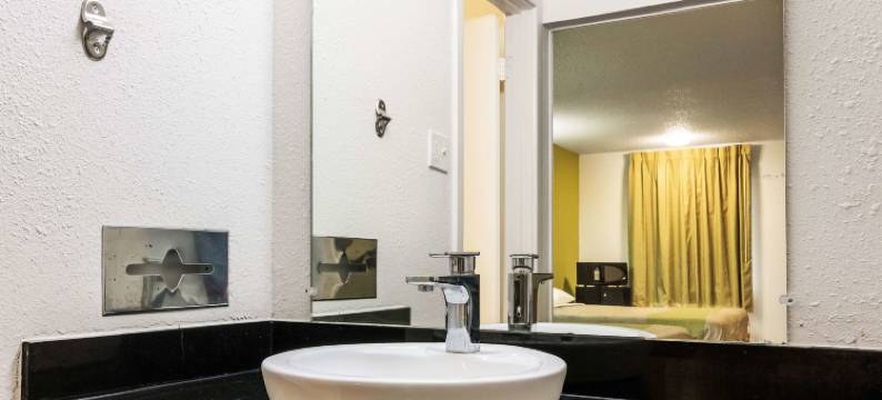 亚历山德里亚华美达旅馆(Motel 6 Alexandria, la - South)图片