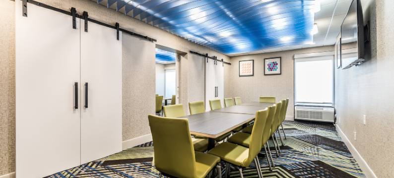 Holiday Inn Express 火石校园面积(Holiday Inn Express FLINT-CAMPUS AREA by IHG)图片