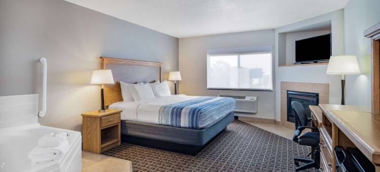 阿伯丁活动中心温德姆美吟温德姆酒店(AmericInn by Wyndham Aberdeen Event Center)图片