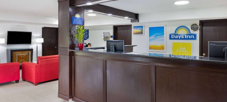 彭萨科拉西温德姆戴斯酒店(Days Inn by Wyndham Pensacola I-10)图片