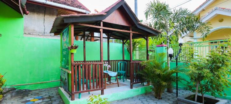 O酒店艾尔沙戴家庭公寓(Reddoorz at El Shaday Homestay Banyuwangi)图片