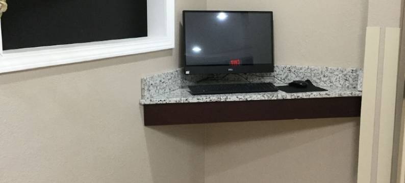 南荷兰温德姆速8酒店(Super 8 by Wyndham South Holland)图片