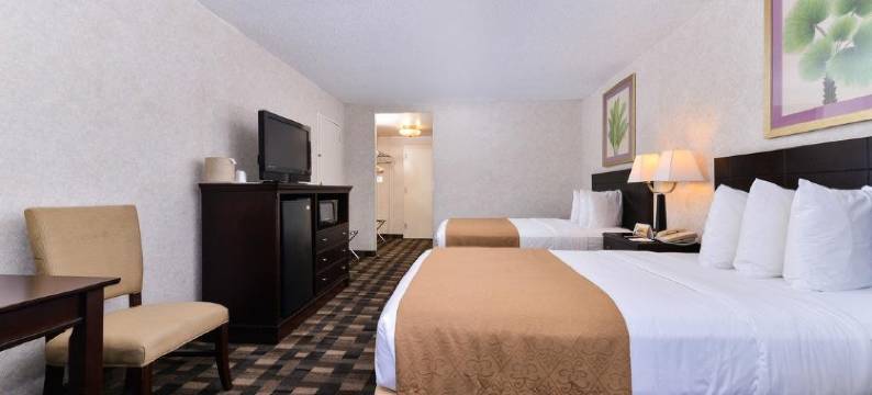 洛杉矶蒙特贝洛品质酒店及套房(Quality Inn & Suites Montebello - Los Angeles)图片
