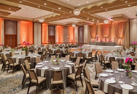 The Westin Chicago North Shore Hotel Overview