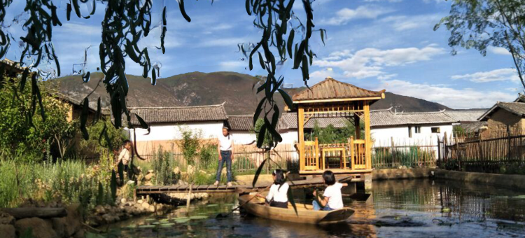 剑川静谧水舍图片