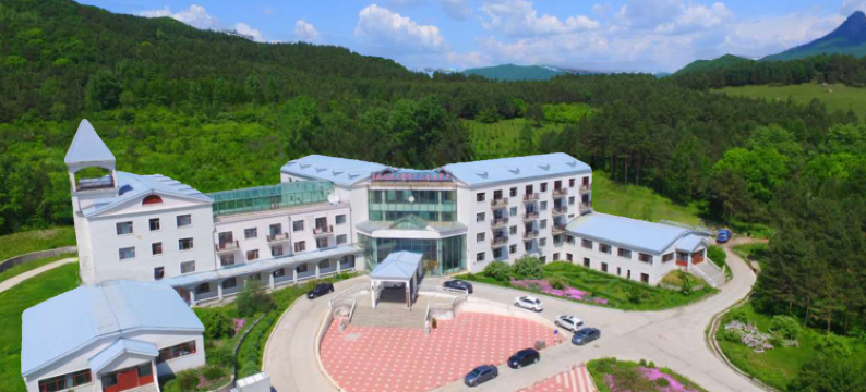 尚志帽儿山会展中心霏读宾馆图片