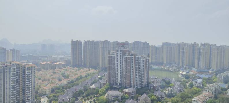 房东小绿鱼公寓(世纪东路分店)图片