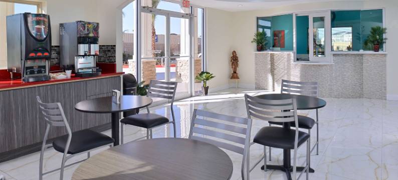 休斯顿高速公路6好及西园美洲最佳价值套房酒店(Americas Best Value Inn and Suites Houston Highway 6 & Westpark)图片