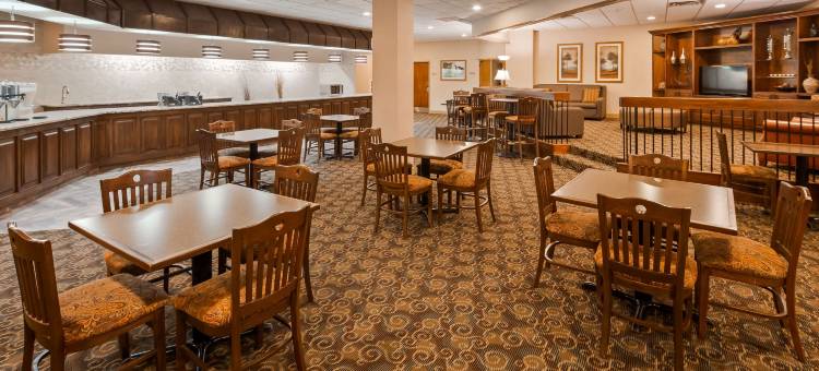 布拉夫斯交叉路贝斯特韦斯特酒店(Best Western Crossroads of the Bluffs)图片