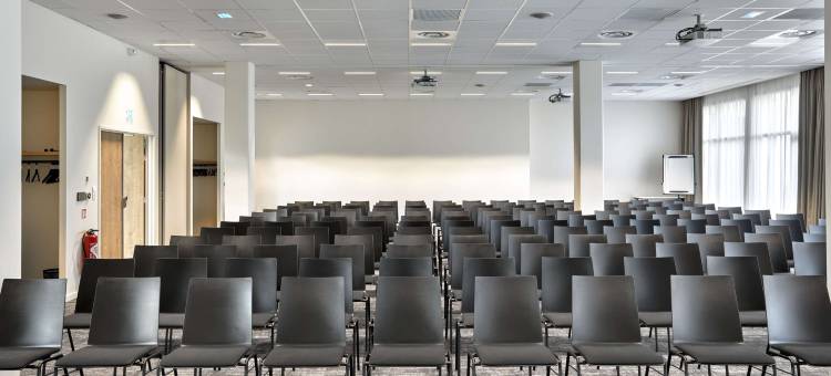 宜必思尚品拉罗什苏尔永酒店(Ibis Styles la Roche-Sur-Yon)图片