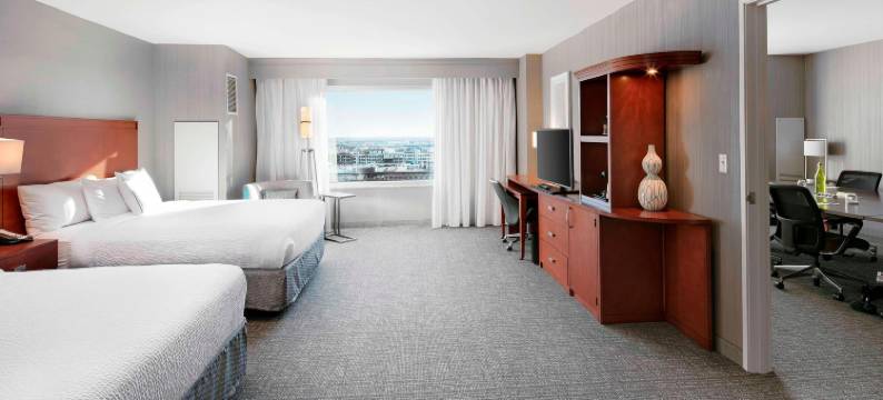 印第安纳波利斯市中心万怡酒店(Courtyard Indianapolis Downtown)图片