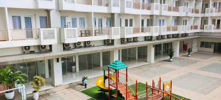 Kozy Room Sentul Tower Apartemen图片