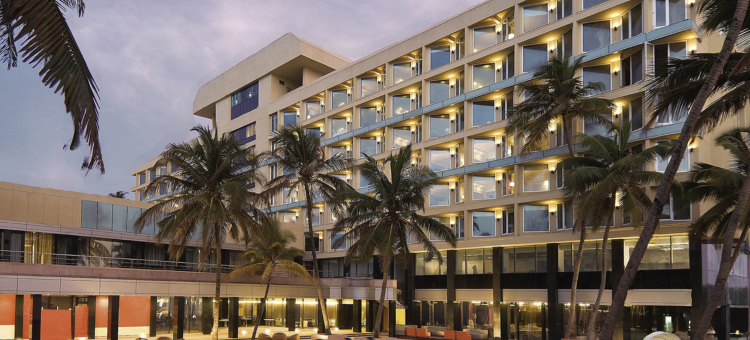 孟买珠瑚海滩诺富特酒店(Novotel Mumbai Juhu Beach)图片