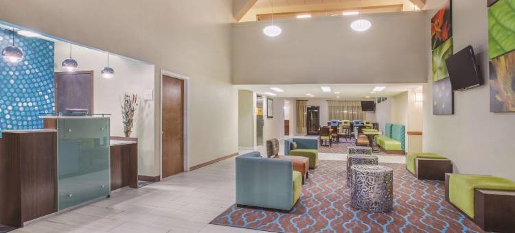 莫斯波因特/帕斯卡吉拉美吟酒店(Baymont by Wyndham Moss Point/Pascagoula)图片