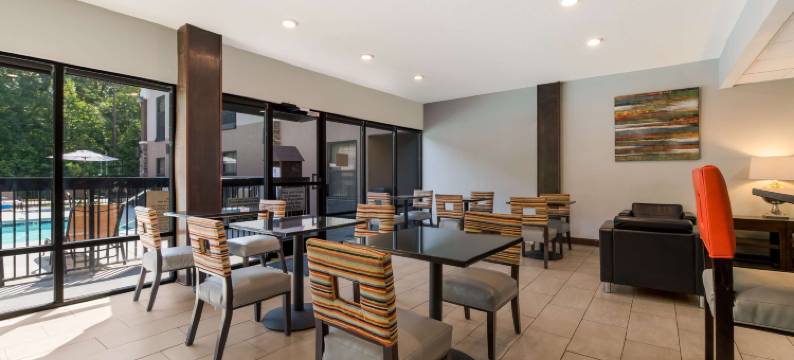 阿尔伯马尔贝斯特韦斯特酒店(Best Western Albemarle Inn)图片