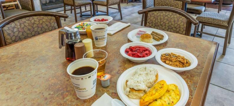 格兰德艾兰贝斯特韦斯特优质套房酒店(Best Western Plus Grand Island Inn  Suites)图片