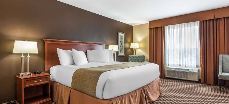 斯特拉斯莫尔贝斯特韦斯特酒店(Best Western Strathmore Inn)图片