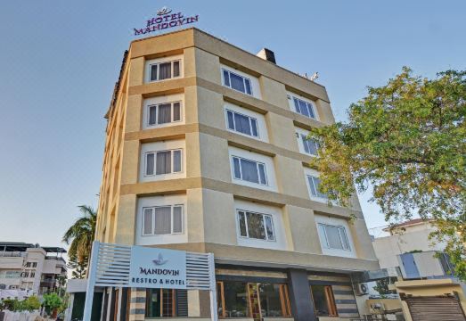 Hotel Mandovin - A Premium Hotel in UdaipurHotel Overview