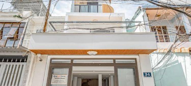 科兹鲁姆之家-秋季之家酒店(Cozrum Homes - Autumn House)图片