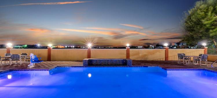 伊达尔戈-麦卡伦地区速8酒店(Super 8 by Wyndham Hidalgo/McAllen Area)图片