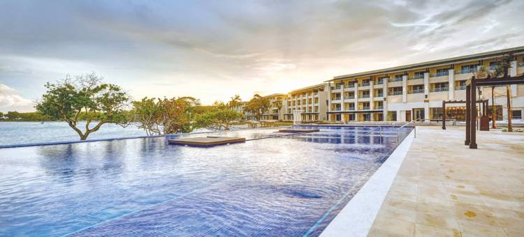 内格里尔罗雅顿 - 傲途格精选全包式度假村 - 限成人(Royalton Negril, An Autograph Collection All-Inclusive Resort)图片