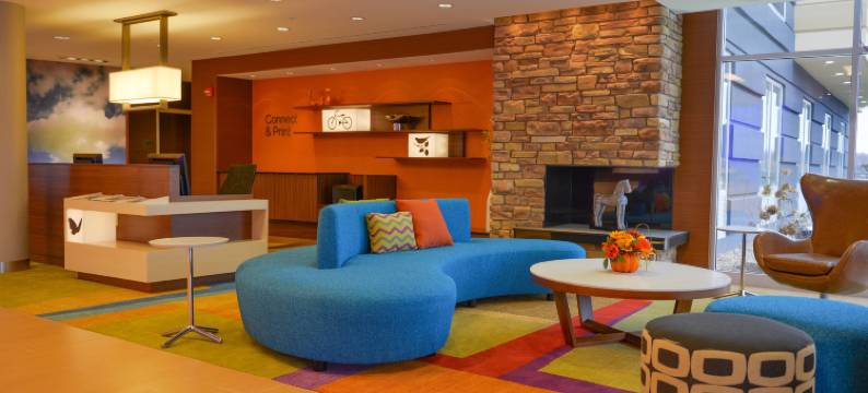 坎顿南部万枫酒店及套房(Fairfield Inn & Suites Canton South)图片