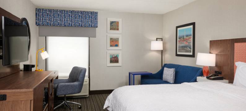 希尔顿欢朋酒店-费尔法克斯城(Hampton Inn Fairfax City)图片