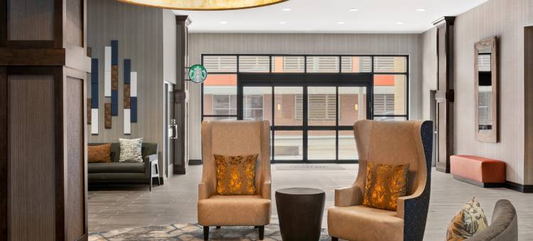 堪萨斯城市中心十字路口欢朋套房酒店(Hampton Inn & Suites Kansas City Downtown Crossroads)图片