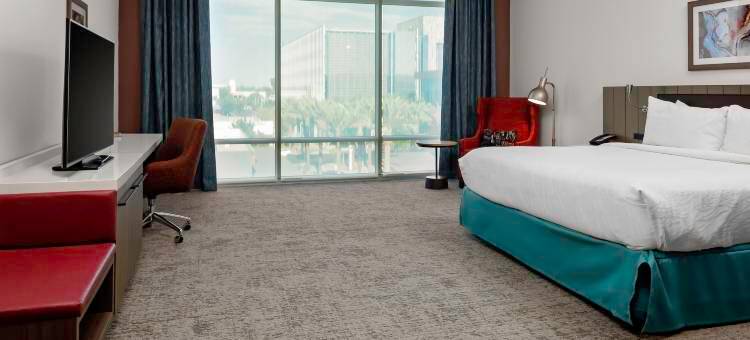 钱德勒市区希尔顿花园酒店(Hilton Garden Inn Chandler Downtown)图片