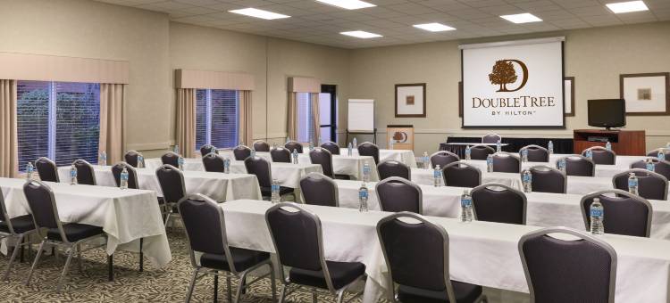 希尔顿逸林酒店-波特兰泰格德(DoubleTree by Hilton Portland - Tigard)图片