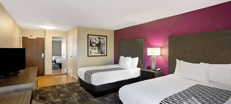 哥伦布拉昆塔温德姆套房酒店(La Quinta Inn & Suites by Wyndham Columbus MS)图片