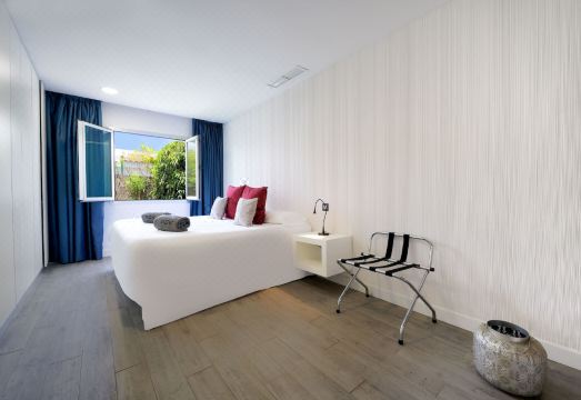 Seven Hotel & Wellness - Gay Men Only Hotel Overview