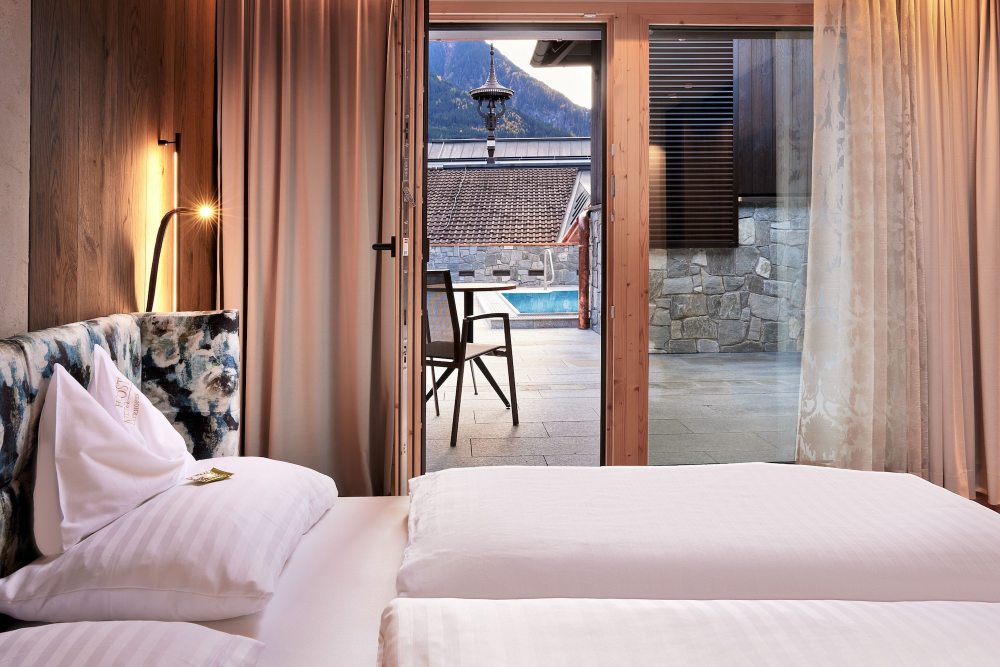 Hotel Neue PostOver view