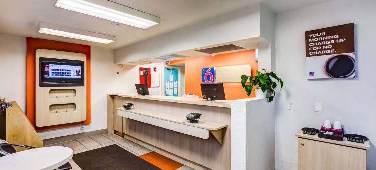 丹佛西部麦岭6号汽车旅馆- 北(Motel 6 Wheat Ridge, CO - West - Denver North)图片